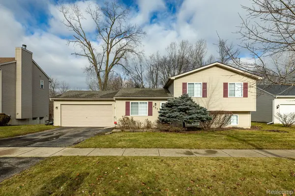 Pinckney, MI 48169,895 CRICKET XING