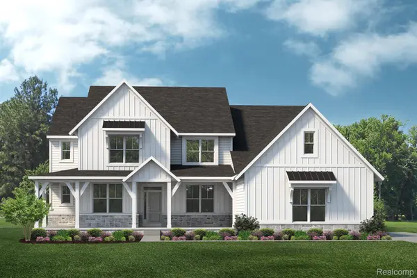 South Lyon, MI 48178,25589 Crystal Creek West DR