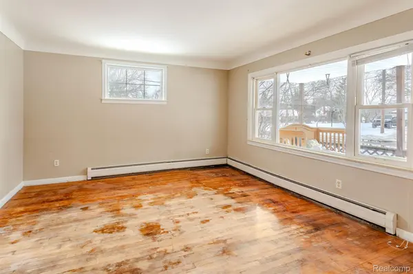 Taylor, MI 48180,11785 MORTENVIEW DR