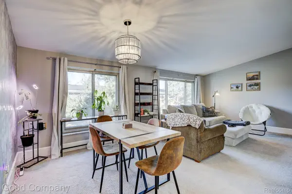 Birmingham, MI 48009,946 N ADAMS Unit #7 RD