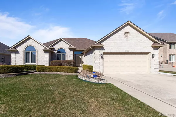 47209 ROCKWOOD DR, Macomb, MI 48044