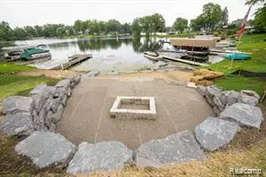 Davisburg, MI 48350,10418 KING RD