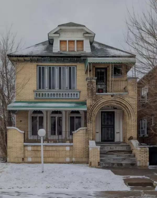 Detroit, MI 48206,2738 ELMHURST ST