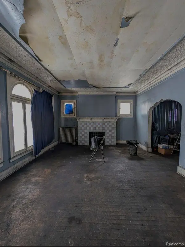 Detroit, MI 48206,2738 ELMHURST ST