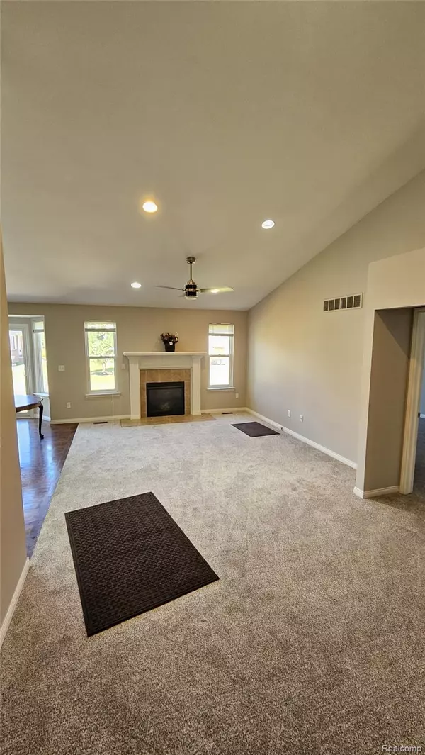 Chesterfield, MI 48051,26123 JOANNE SMITH LN