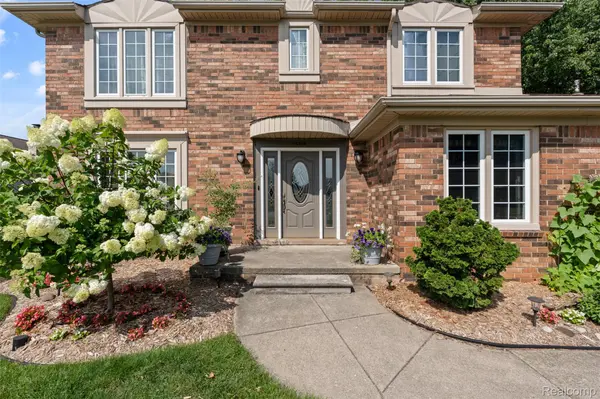 Shelby Twp, MI 48315,46959 Spruce DR