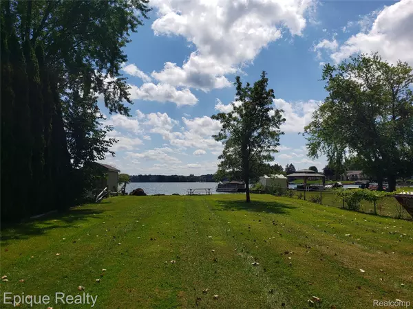 Goodrich, MI 48438,0 Shinanguag DR