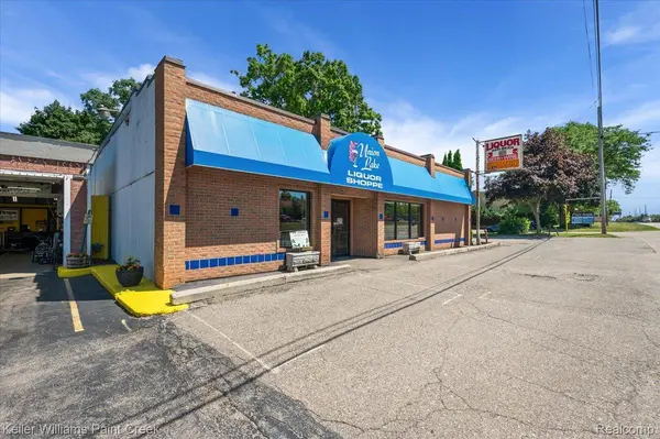 Commerce Twp, MI 48382,2515 Union Lake RD