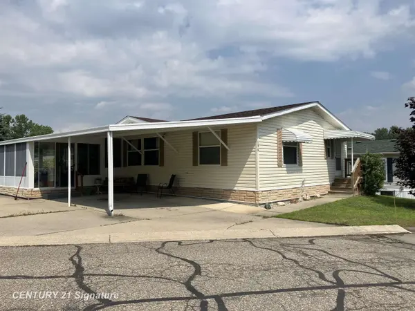 196 Apollo AVE,  Flushing,  MI 48433