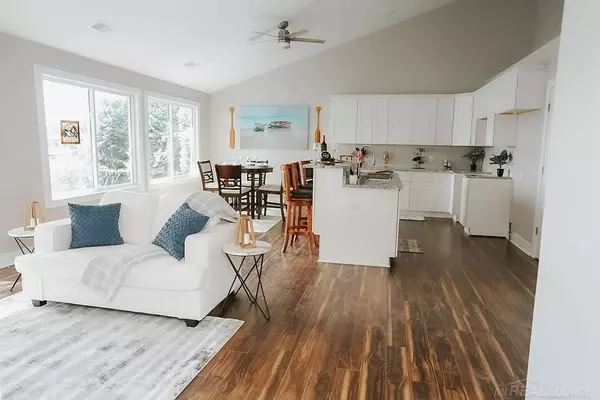 Algonac, MI 48001,7211 Audubon RD