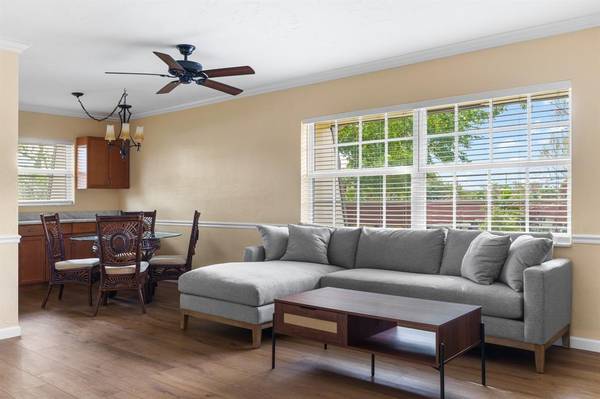 Pompano Beach, FL 33064,2015 NE 32nd Ct #25