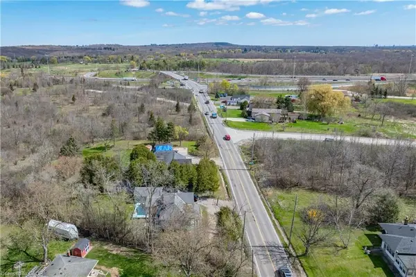 Hamilton, ON L9H 5W9,701 York RD