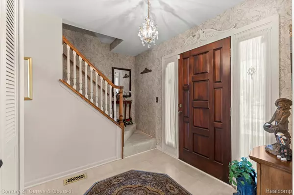 Riverview, MI 48193,20401 Foxboro ST