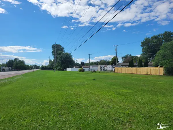 Monroe, MI 48161,W 7th ST