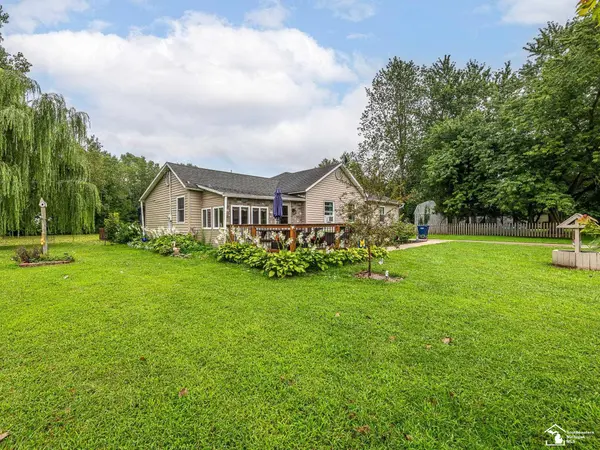 Deerfield, MI 49238,397 N County Line RD