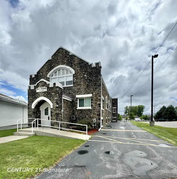 Saginaw, MI 48602,1214 N Michigan AVE