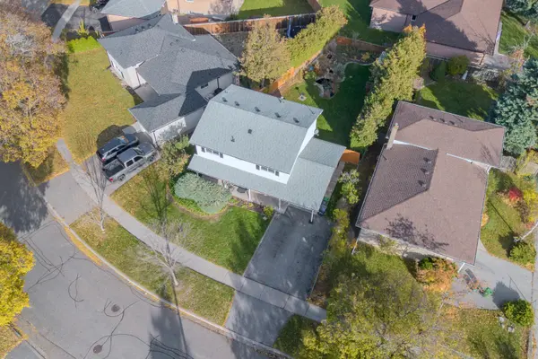 Toronto E09, ON M1G 3P5,3 Griselda CRES