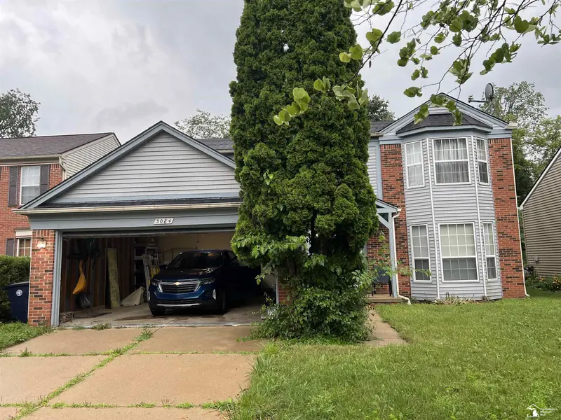 3084 Turnberry LN, Ann Arbor, MI 48108
