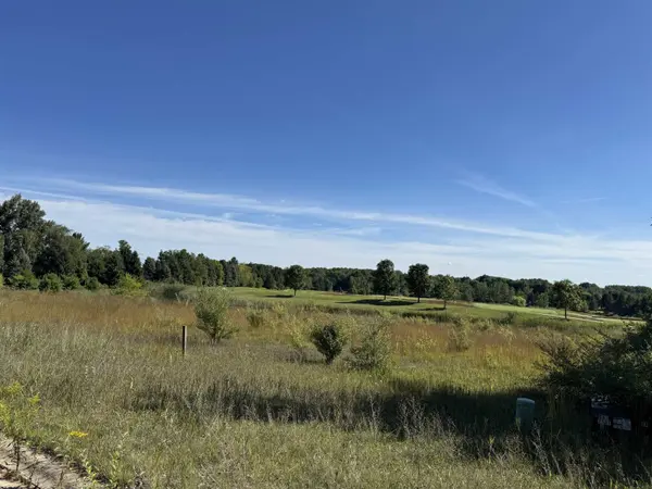 Williamsburg, MI 49690,4867 Prestwick CT