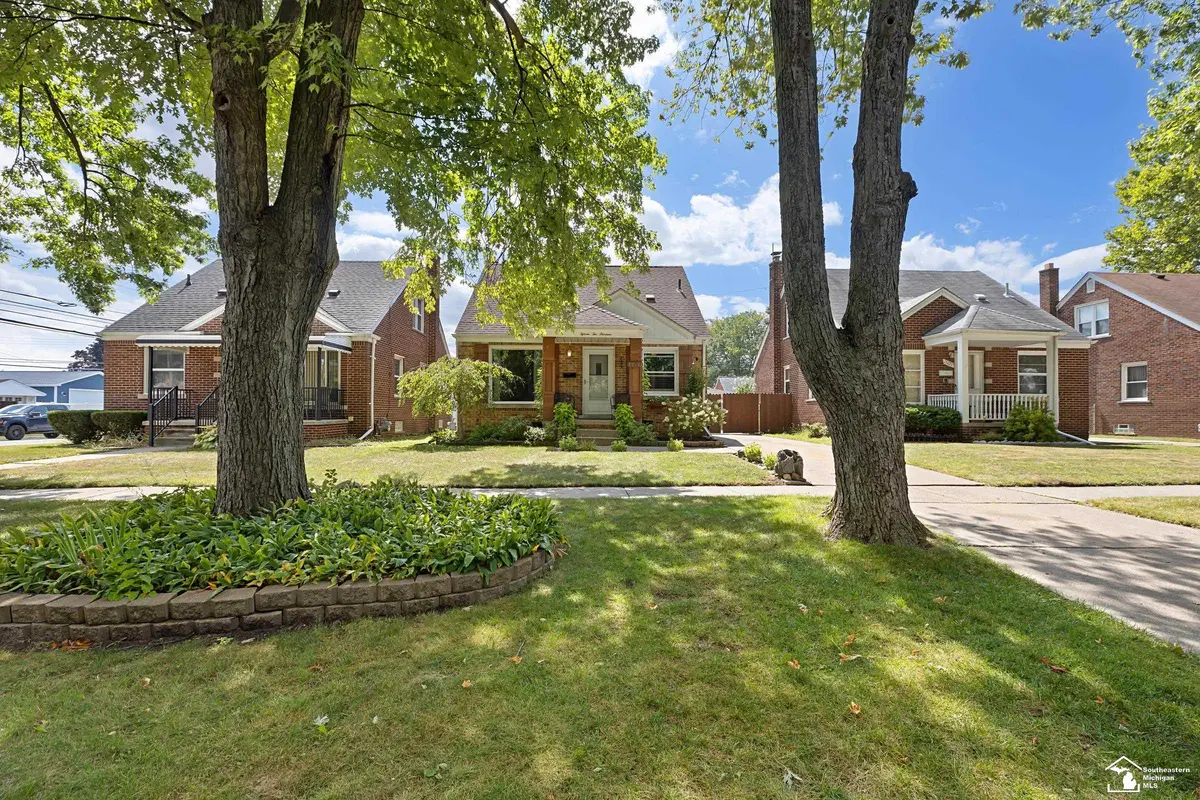 Allen Park, MI 48101,15213 Champaign RD