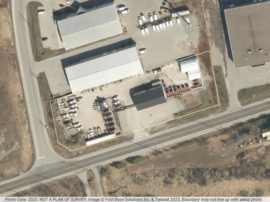 Barrie, ON L4N 9G8,218 Lockhart RD