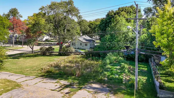 Pontiac, MI 48340,18 E PRINCETON AVE