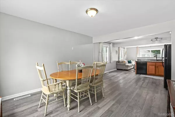 Garden City, MI 48135,29801 Bridge ST