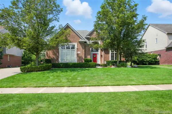 Rochester, MI 48307,1221 Letica DR