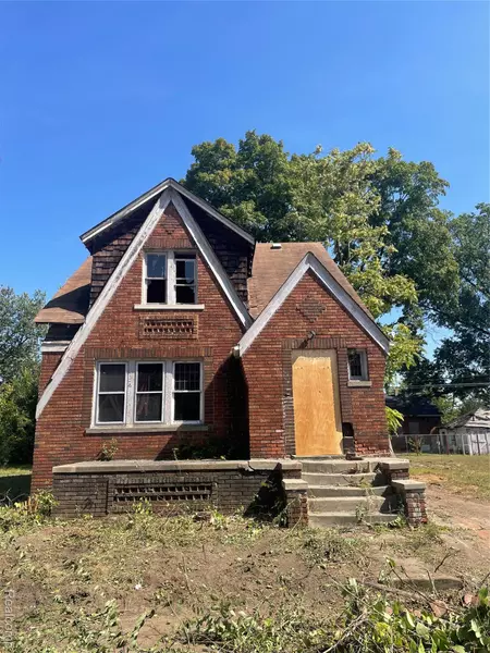 15724 Lesure ST, Detroit, MI 48227