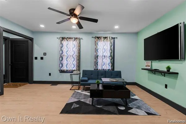 Detroit, MI 48205,12057 Sanford ST