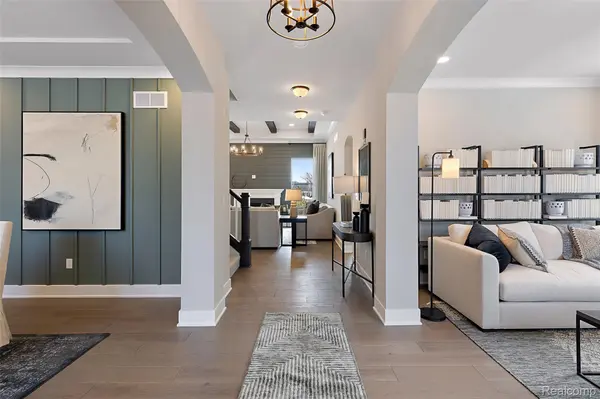 27735 13 Mile, Farmington Hills, MI 48331