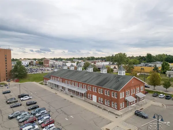 322 W Broadway ST, Mt Pleasant, MI 48858