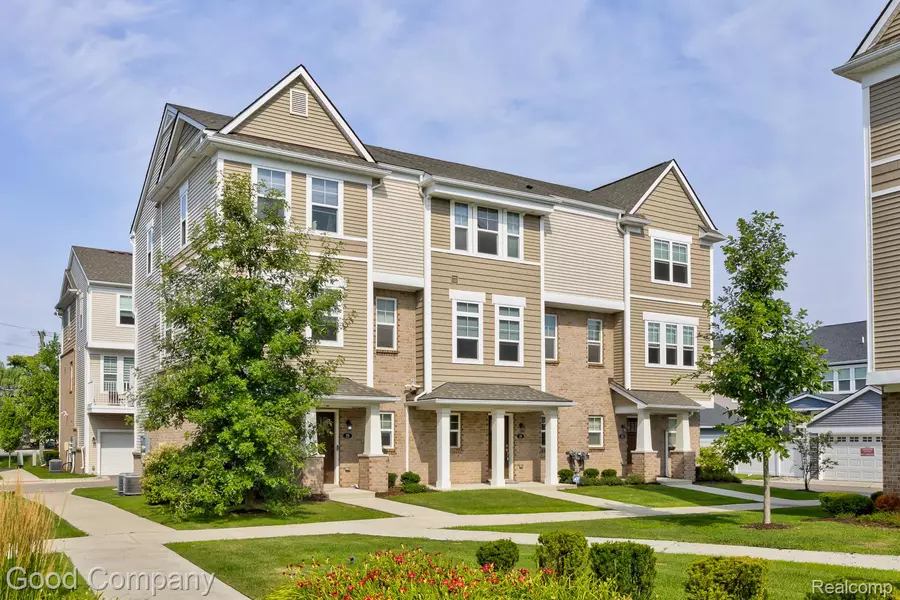 2500 Normandy RD #29, Royal Oak, MI 48073