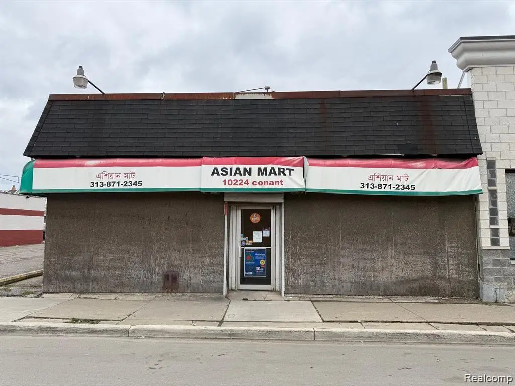 10224 CONANT ST, Hamtramck, MI 48212