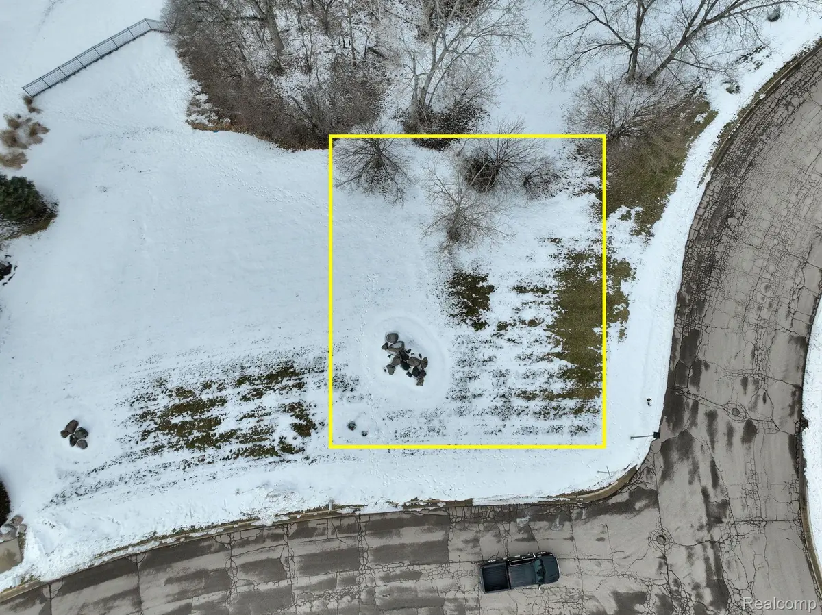 East Lansing, MI 48823,6247 W GOLFRIDGE DR