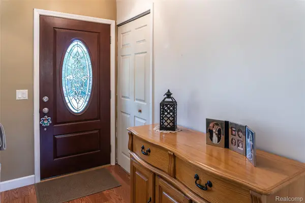 Clarkston, MI 48346,9254 Semindale