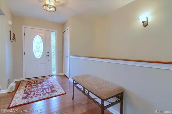 South Lyon, MI 48178,25737 McCrory LN