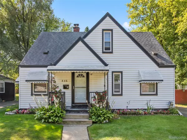 Pontiac, MI 48340,686 4th AVE