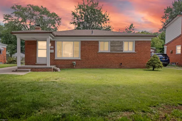 Warren, MI 48089,24452 Melody RD