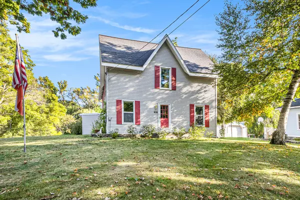 Ionia, MI 48846,418 Jones ST