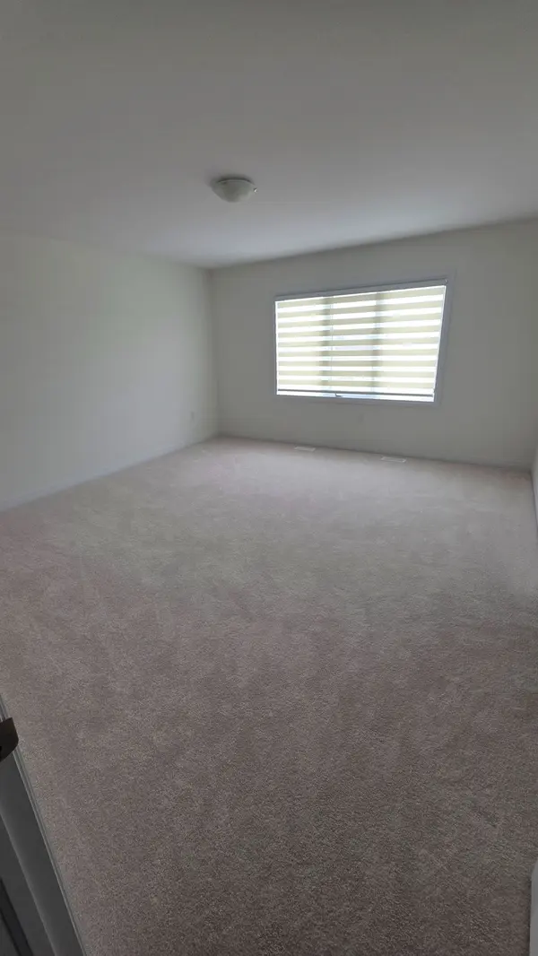 Brantford, ON N3T 0W3,2 Greig St ST #Upper