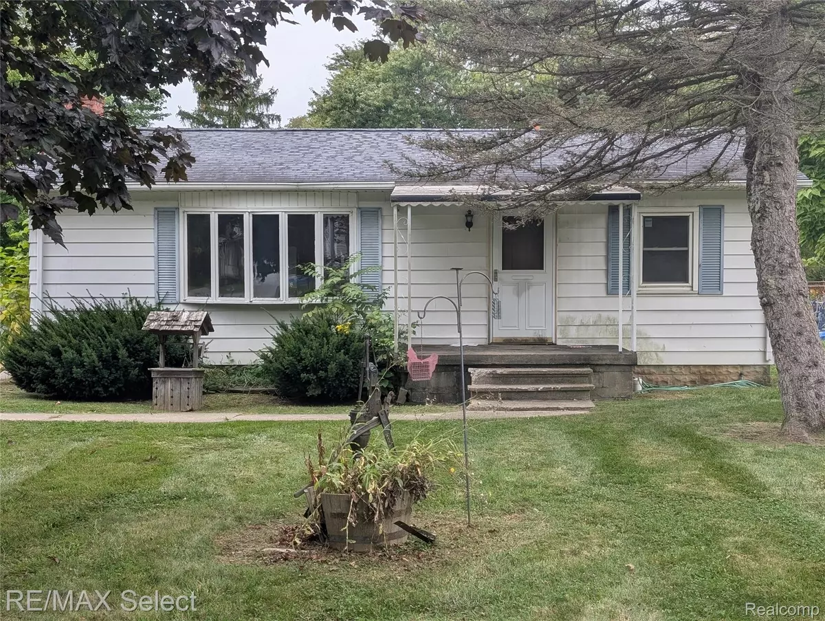 Burton, MI 48509,1056 Adams RD