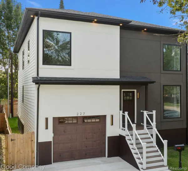 Royal Oak, MI 48073,227 W Houstonia AVE