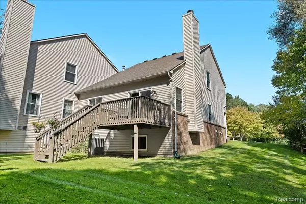 Hartland, MI 48353,10484 Northvalley CT