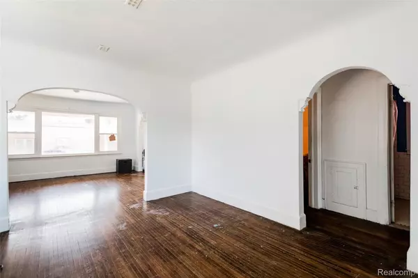 Detroit, MI 48212,2221 Carpenter ST