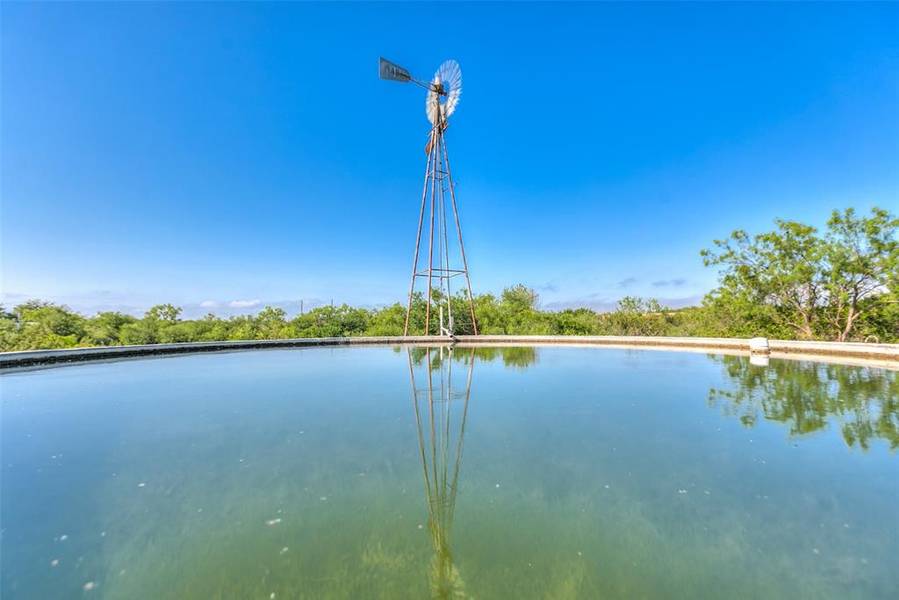 1000 Friendship RD, Robert Lee, TX 76945