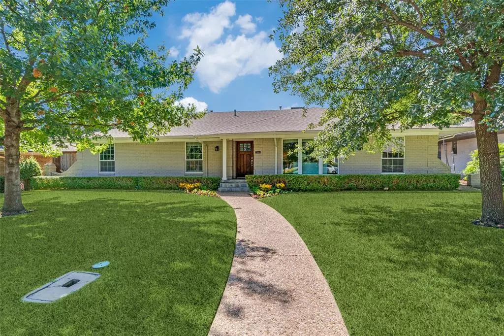 Dallas, TX 75225,7048 Joyce Way