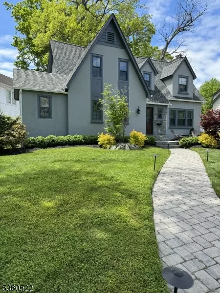 574 N Edgemere Drive,  Allenhurst Boro,  NJ 07711