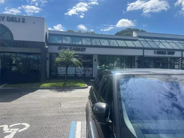 Margate, FL 33063,5418 W ATLANTIC BLVD