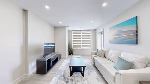 156A Wims WAY #205, Belleville, ON K8N 0H9